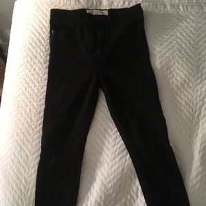 GAP True Skinny Super High Rise Black Jeans